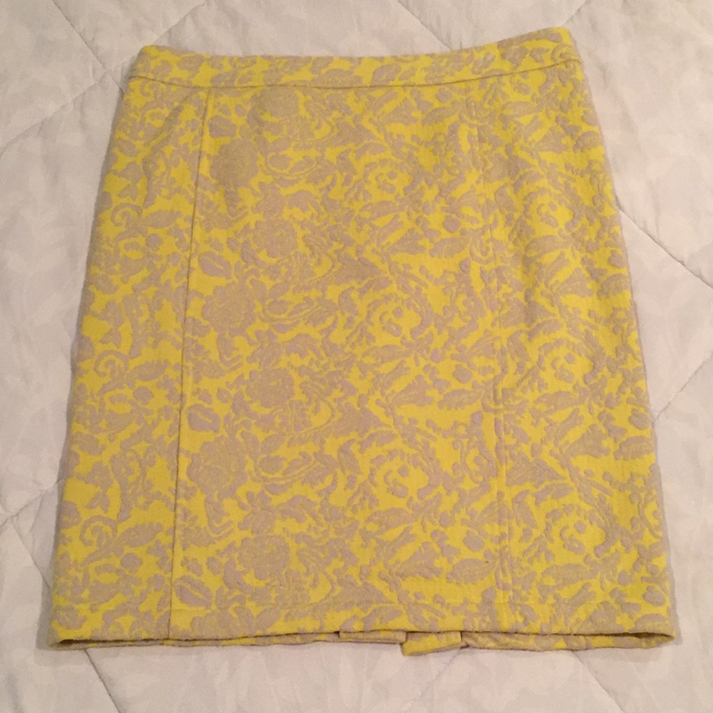 Yellow and gray pencil skirt. NWT